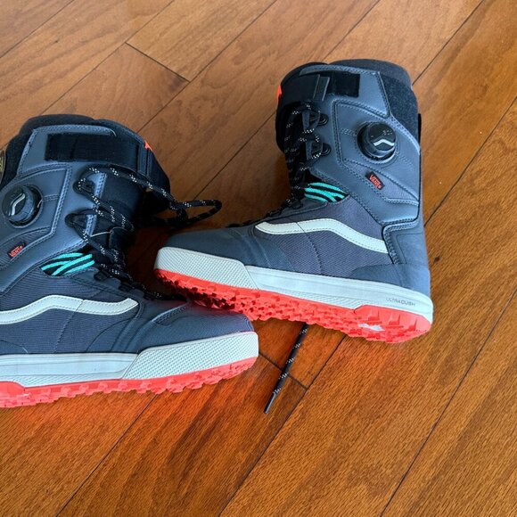 Vans Women's Luna Ventana Pro Snowboard Boots (9.5,)BRAND NEW SAVE $100.00 - Picture 4 of 10